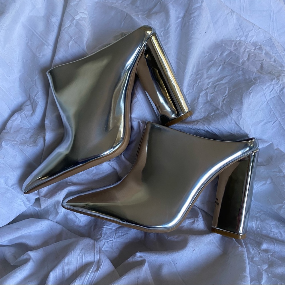 Silver Metallic Alien High Heel Pointed Toe Slip-On Mules Cosplay Sexy Costume